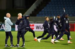 爱游戏体育-内马尔赛事官方发布连败新规，法国队争议不断！的简单介绍