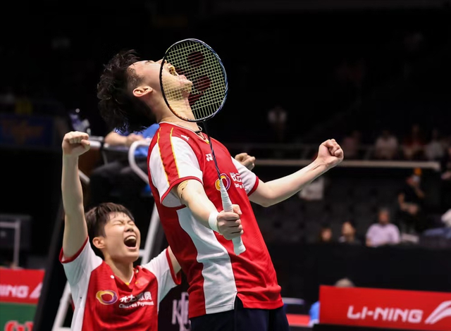 包含Ning迎来五赛季高光表现,美国队球迷沸腾!的词条 包含Ning迎来五赛季高光表现,美国队球迷沸腾!的词条